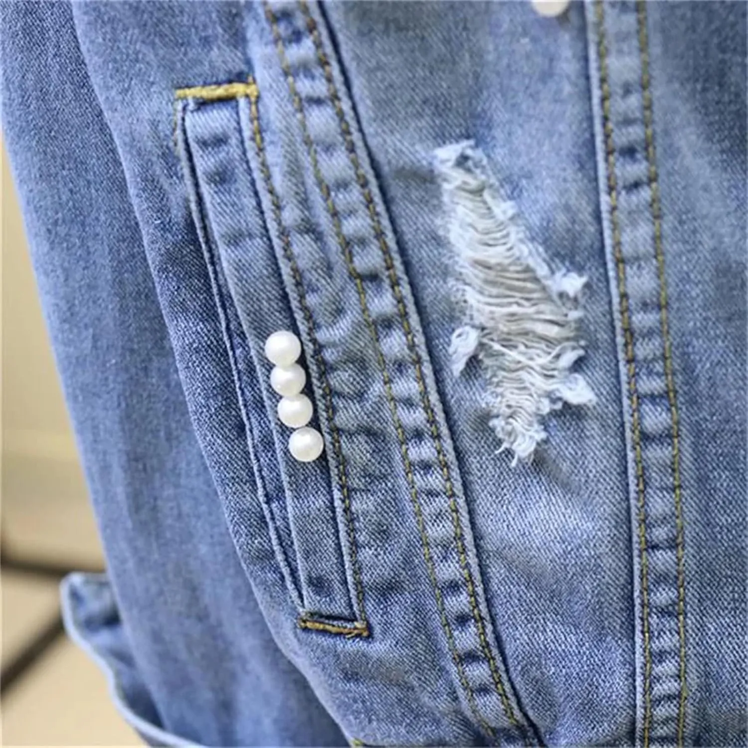 SaoBiiu Women Denim Jacket Short Embroidery Spring Autumn Applique Diamond Holes Coat Loose Student Jean Outerwear