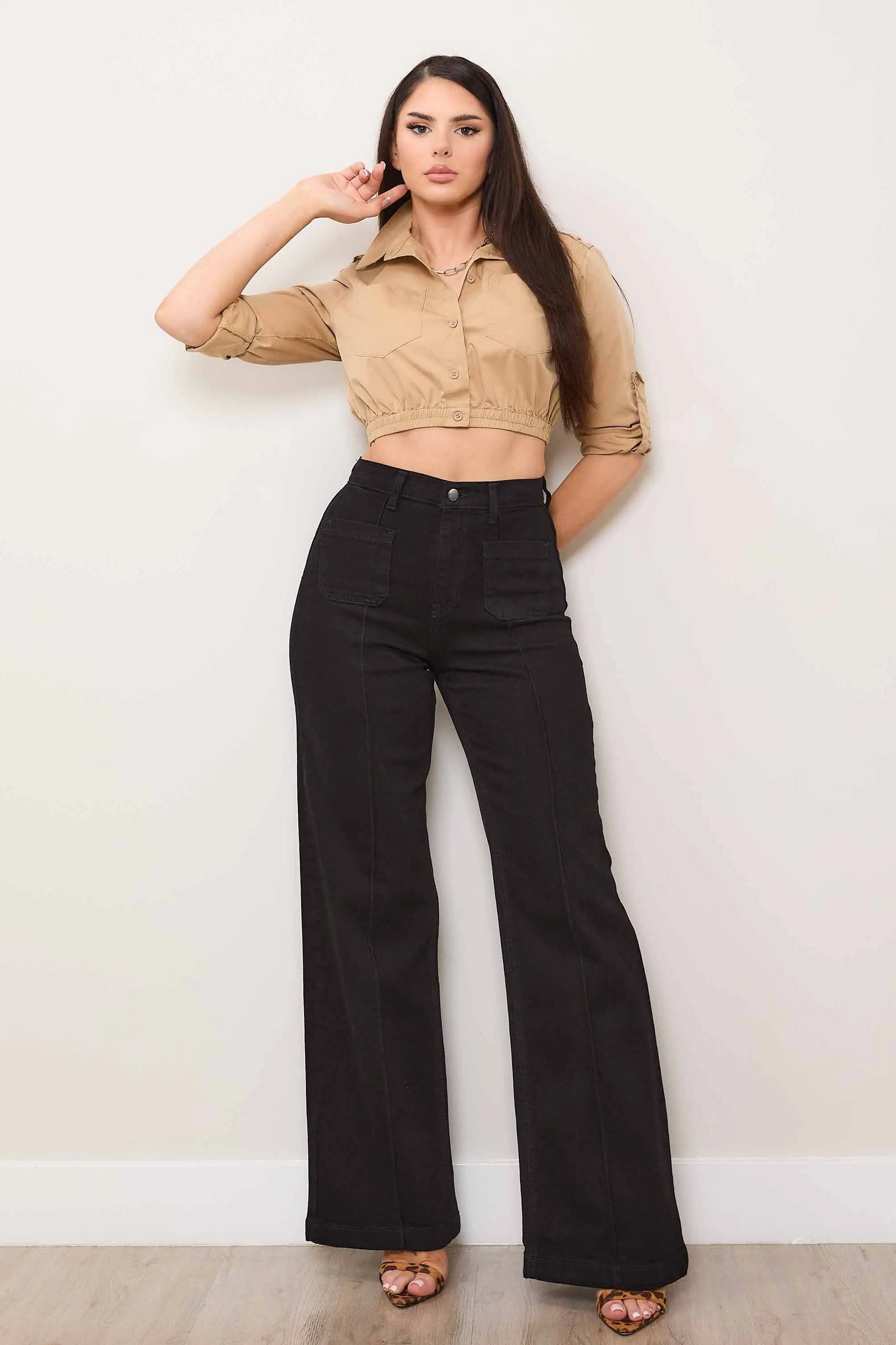 Square Pockets Wide Leg Jeans