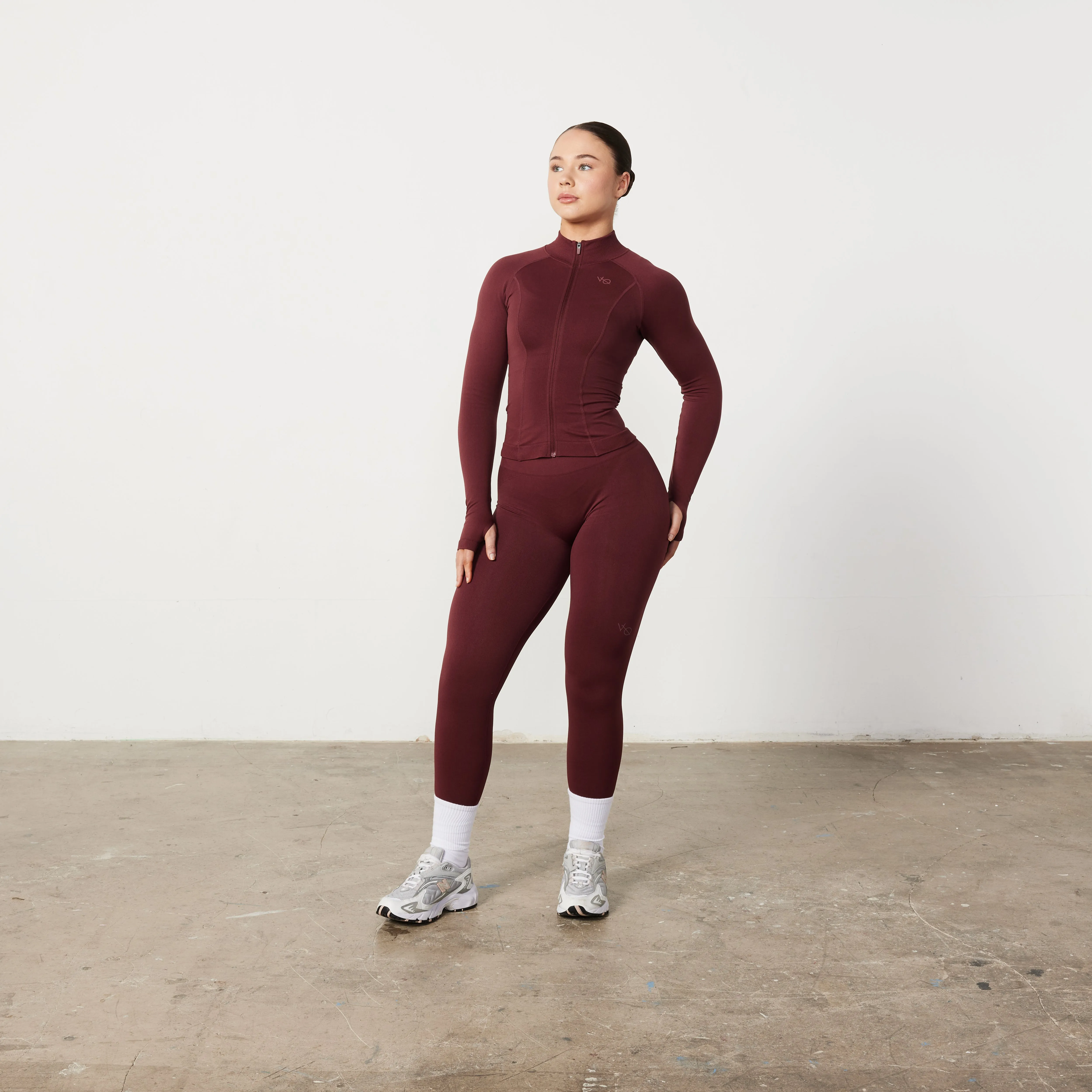 Vanquish Elevate Seamless Petite Burgundy Leggings